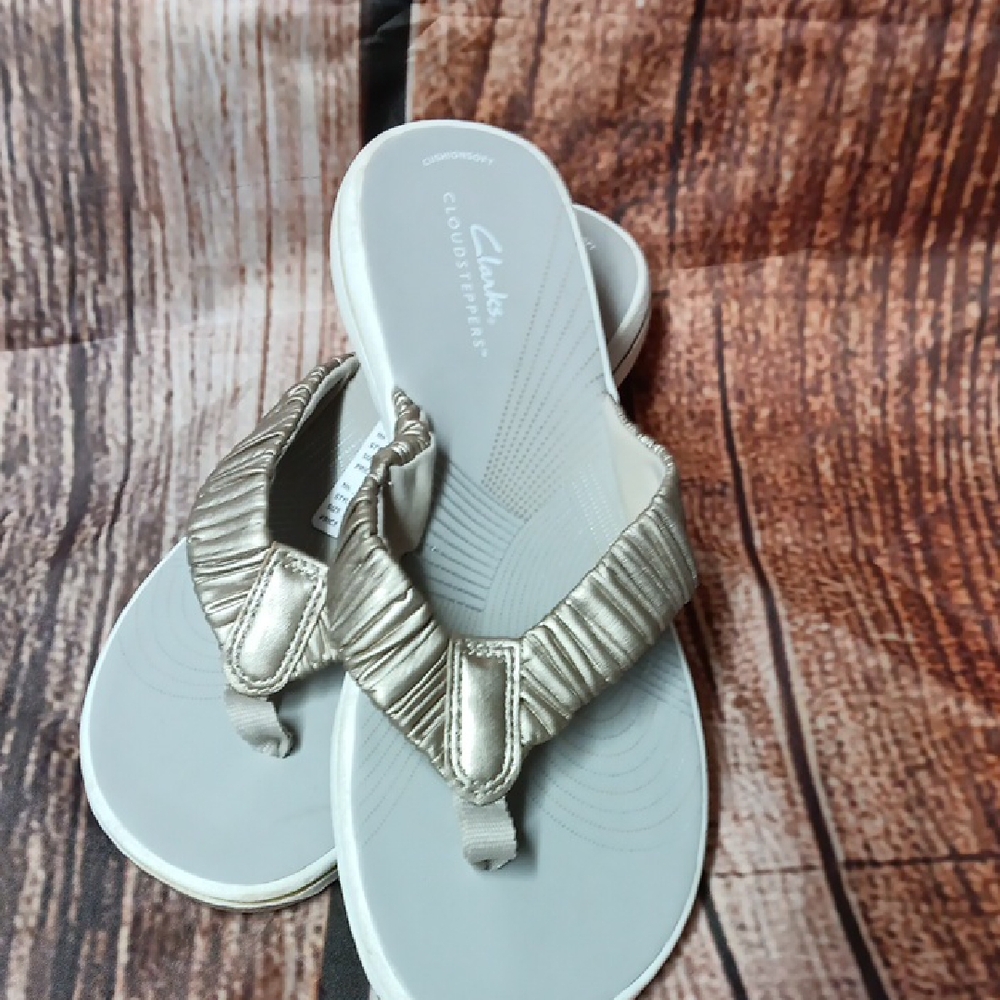Clarks Women's Metallic Sandals